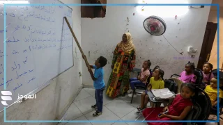 القلق يسيطر على أسر الأطفال اللاجئين بعد إغلاق المدارس المجتمعية السودانية في مصر