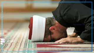 تفسير حلم صلاة الفجر في المنام للعزباء والمتزوجة والرجل لابن سيرين