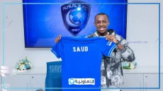 مفاوضات جارية.. مصادر تكشف عن حقيقة انتقال سعود عبدالحميد لنادي الأهلي السعودي